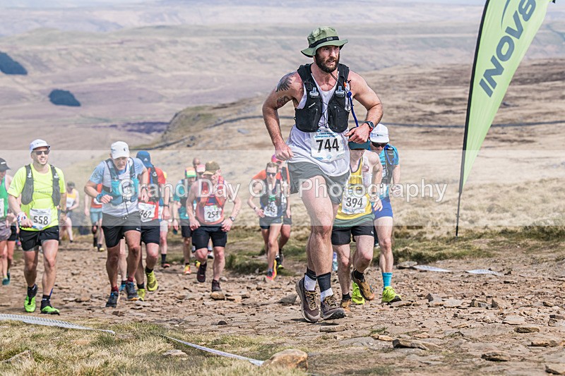 Pen-Y-Ghent-995 - The 3 Peaks Race Saturday 25th April 2026 - Pen Y Ghent