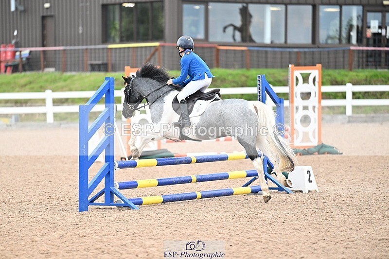 250920-102347-00211 - Cls 20+21 Club and Schools 60cm