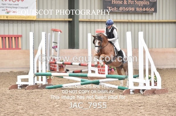 JAC_7955 - CLASS 4 NOVICE 50CM