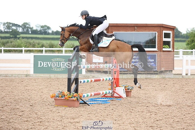 240630A-161509-15079 - Cls 33 Foxhunter and 1.10m Open