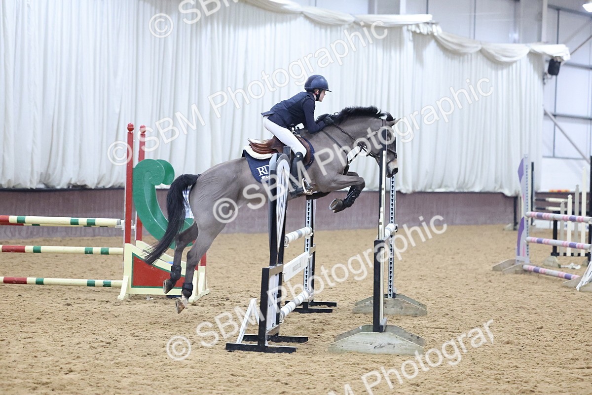 SBM_003465 - Class 11 - Blue Chip Pony Newcomers - 1.00m Open