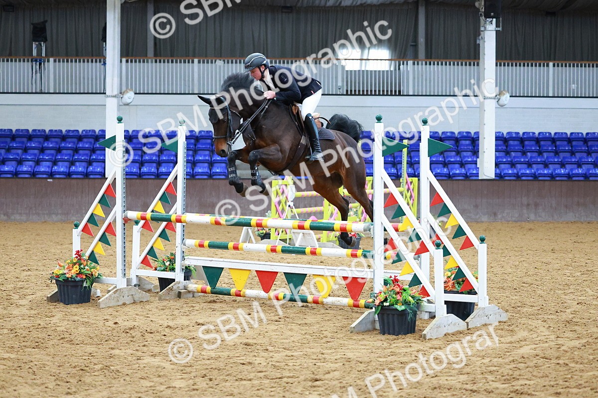 SBM_001132 - Class 4 - Senior Newcomers - 1.10m