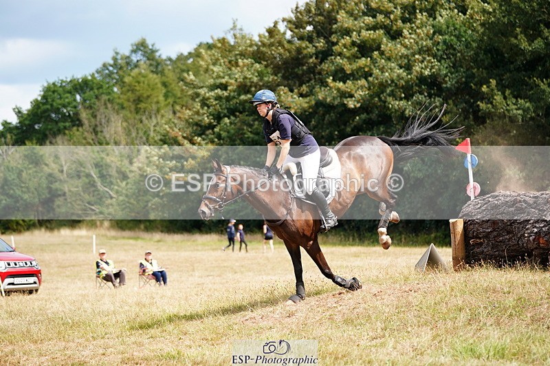 250802A-150014-05581 - D-161-Amelia.Halley-MOMENTUM.21