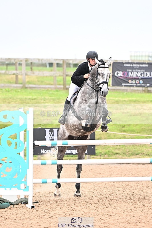 240828A-155214-01221 - Cls 5 Snr Foxhunter and 1.20m Open