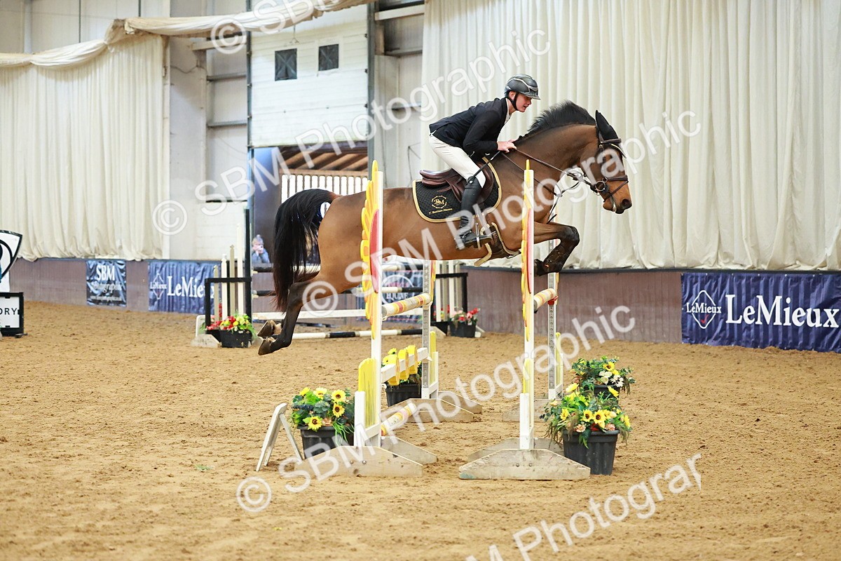 SBM_007089 - Class 19 - Senior Newcomers 1.10m