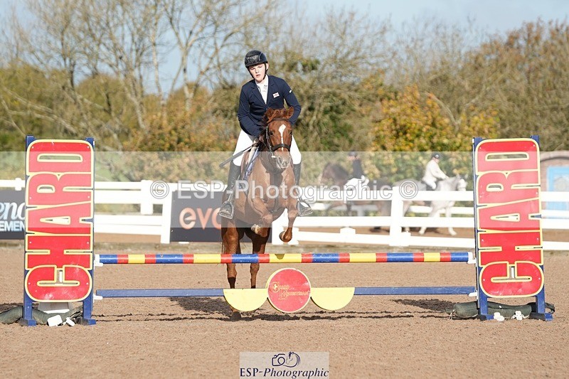 251025-102722-00048 - Chard 25th & 26th Oct BS Juniors/COH/Club/schools unaffiliated showjumping