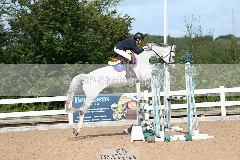 230716A-092337-02108 - Class 30 Children On Horses 1.05m