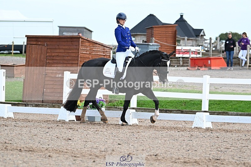 250907-132045-10067 - 062-Lauren.CoxPurely.Pandora