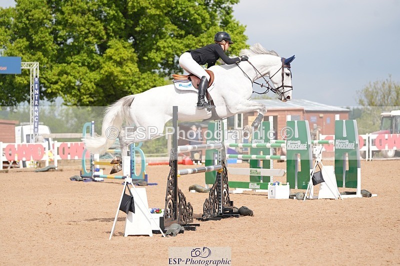 260508-101445-04809 - Cls 12 Snr Foxhunter