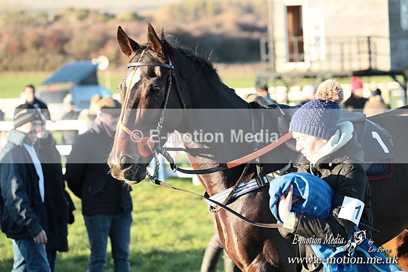 PtP 301125  0857 - Hursley Hambledon Point-to-Point Larkhill Racecourse 30/12/2025