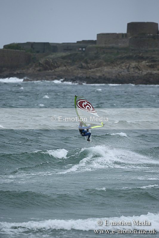 WS 150913-208 - Windsurfing