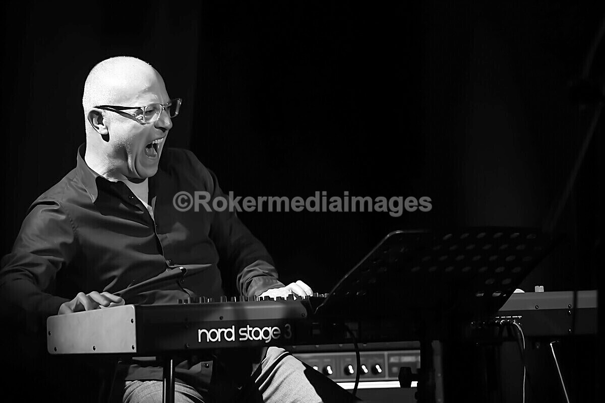 AMP  Ben-177 - AMP TRIO + Ben Holder