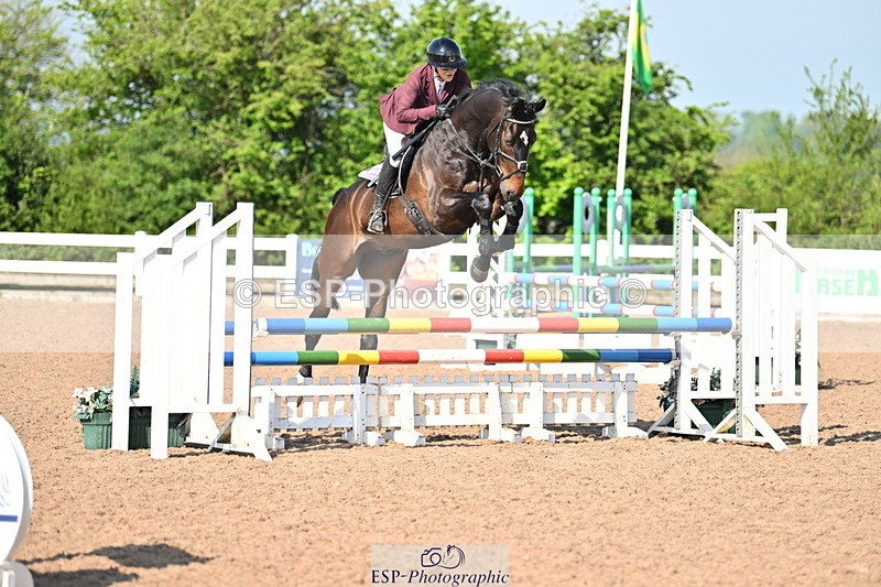 240509A-093559-00176 - Cls 1 British Novice and 90cm Open