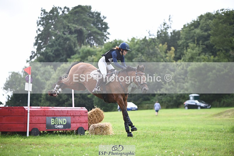 240804-153218-18746 - 652-Tessa_Arthur-FIDGET