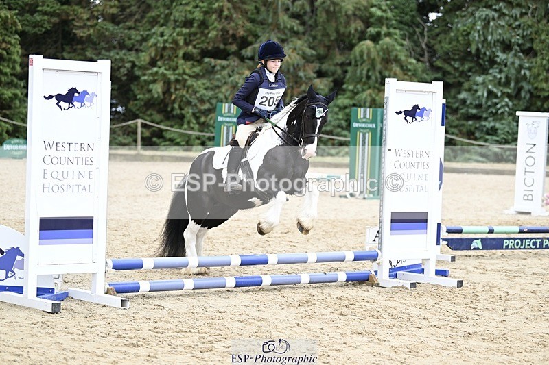 250820A-122823-06429 - Round 1, Start to 1.30pm Break