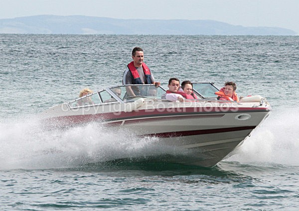 110829 MARIAH IMG_3271 - Speedboats
