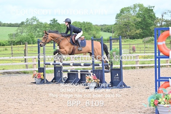 BPP_8109 - CLASS 11 SUN Senior BritiNovice/ 90cm Open