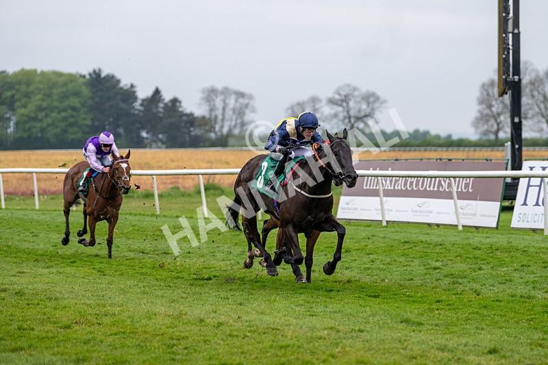 040524-Race 6-Vocal Studies-4883 - Race 6