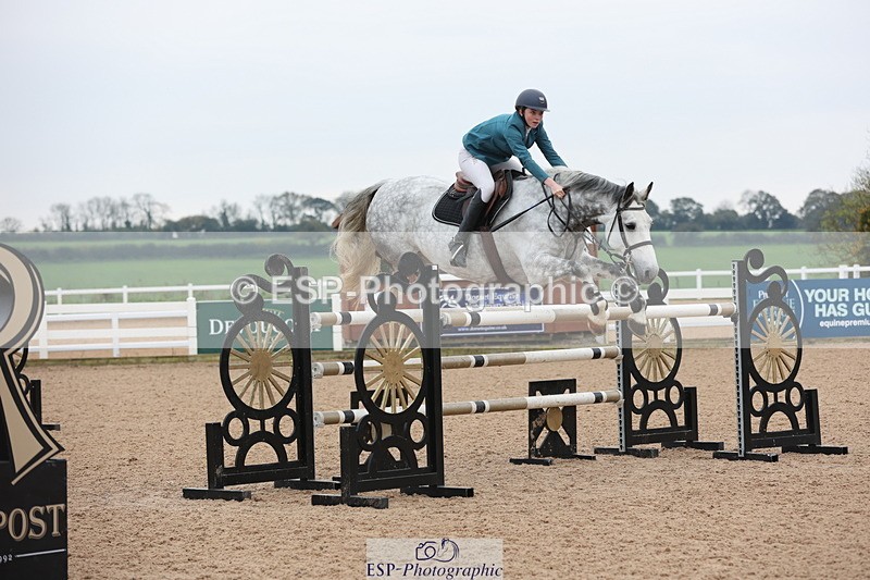 241101A-130105-01918 - FRI Cls 6 Foxhunter and 1.20m Open