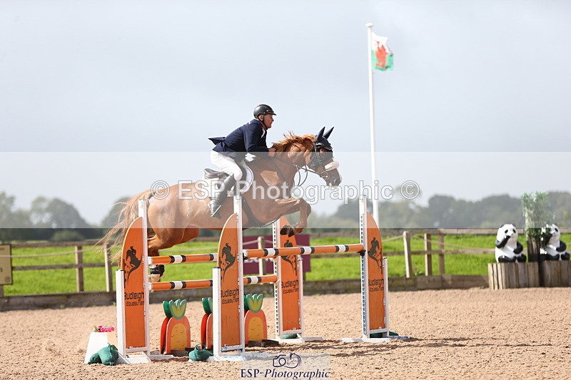 230812A-121151-08673 - Cls 32 Foxhunter