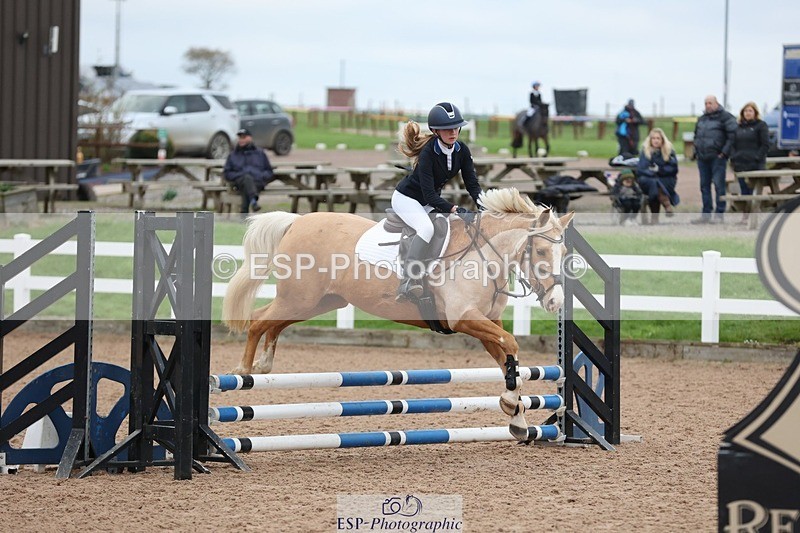 241116X-083347-00097 - Cls 03 Pony Intro 70cm