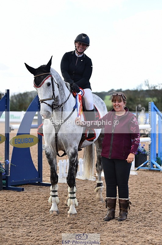 231014A-145314-05365 - Cls 15 1.05m Amateur Q 2nd R