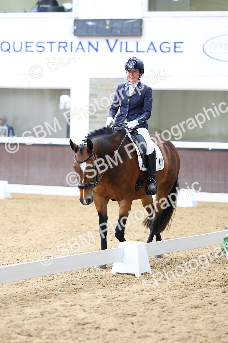 SBM_016052 - Class 15 - Novice FSM - 9.50 - 11.10