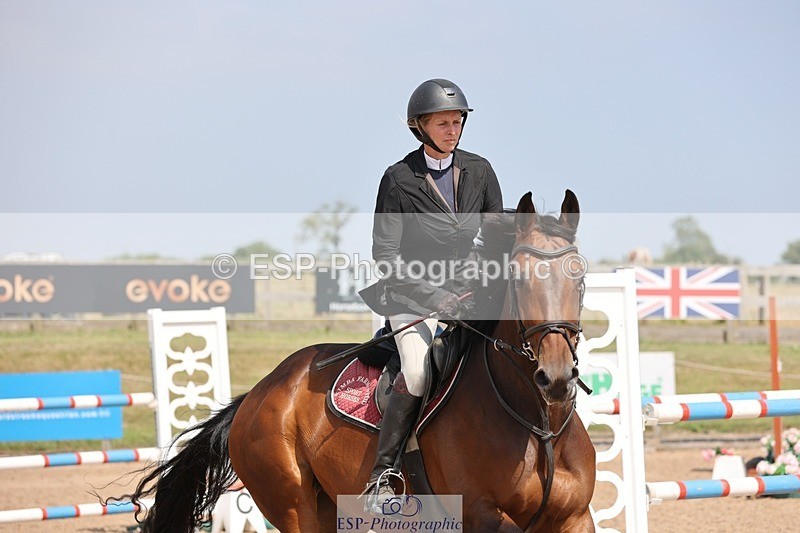 250725-150943-03529 - Cls 4 Snr 1.20m