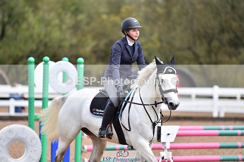 231029A-103036-02309 - 70cm Pony Intro