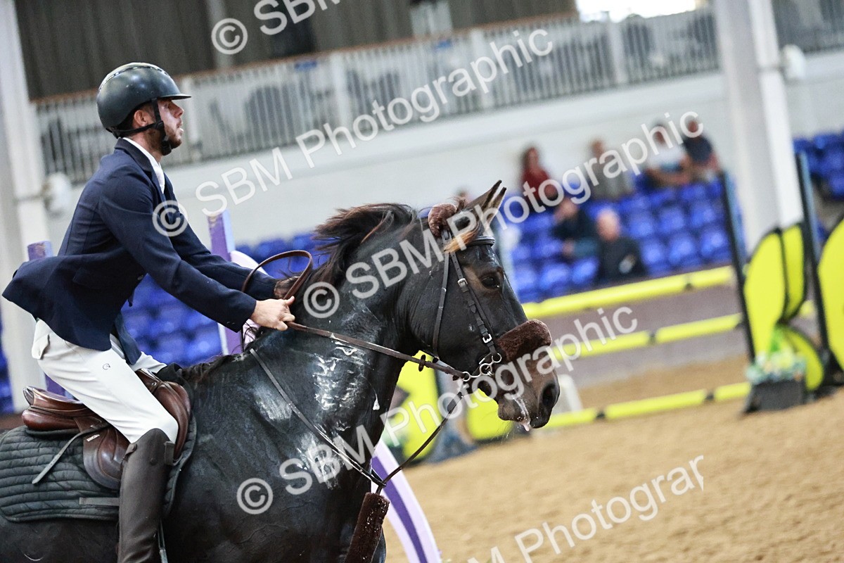 SBM_001877 - Class 5 - Senior Foxhunter 1.20m