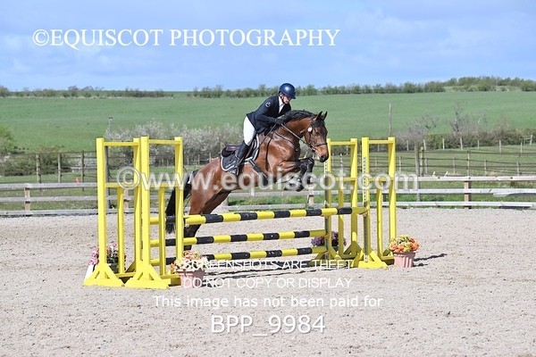 BPP_9984 - CLASS 19 SUN Senior British Novice/ 90cm Open