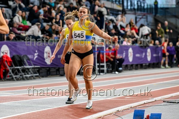 SenInd26-917379 - Track Female Set One