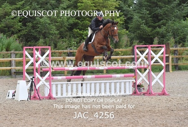 JAC_4256 - CLASS 6 Senior Newcomers/ 1.10m Open