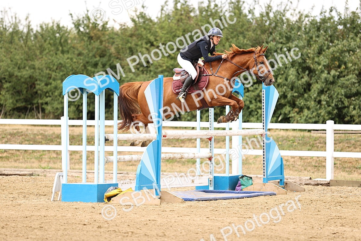 SBM_026950 - Class 13 - Senior Newcomers - 1.10m