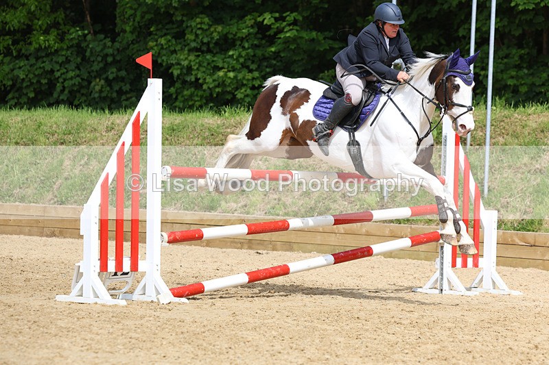 3E7A1153 - Class 13: Senior Newcomers/1.10m open