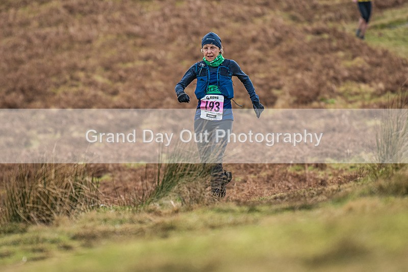 BOS-808 - Kong Running B.O.S. (Barrow, Outerside, Stile End) Fell Race Saturday 24th January 2026