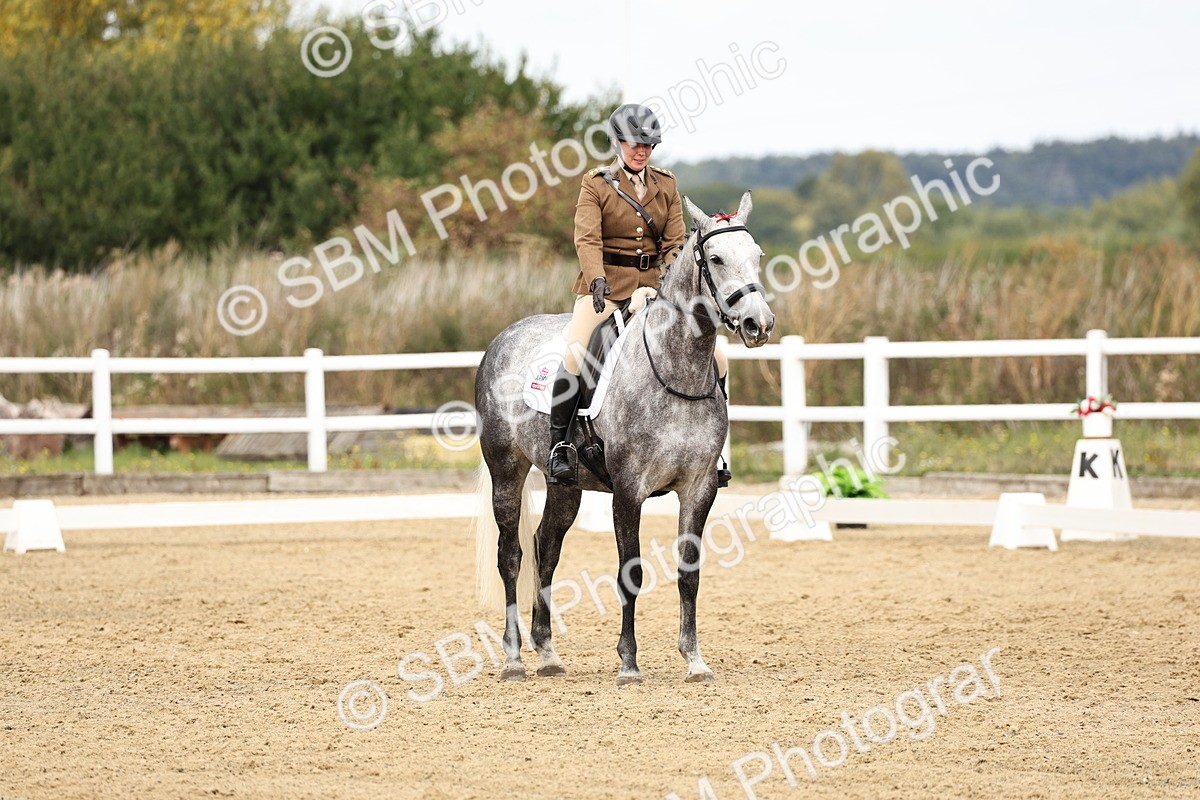 SBM_013041 - Class 3 - Novice 4 - 11.43-12.25