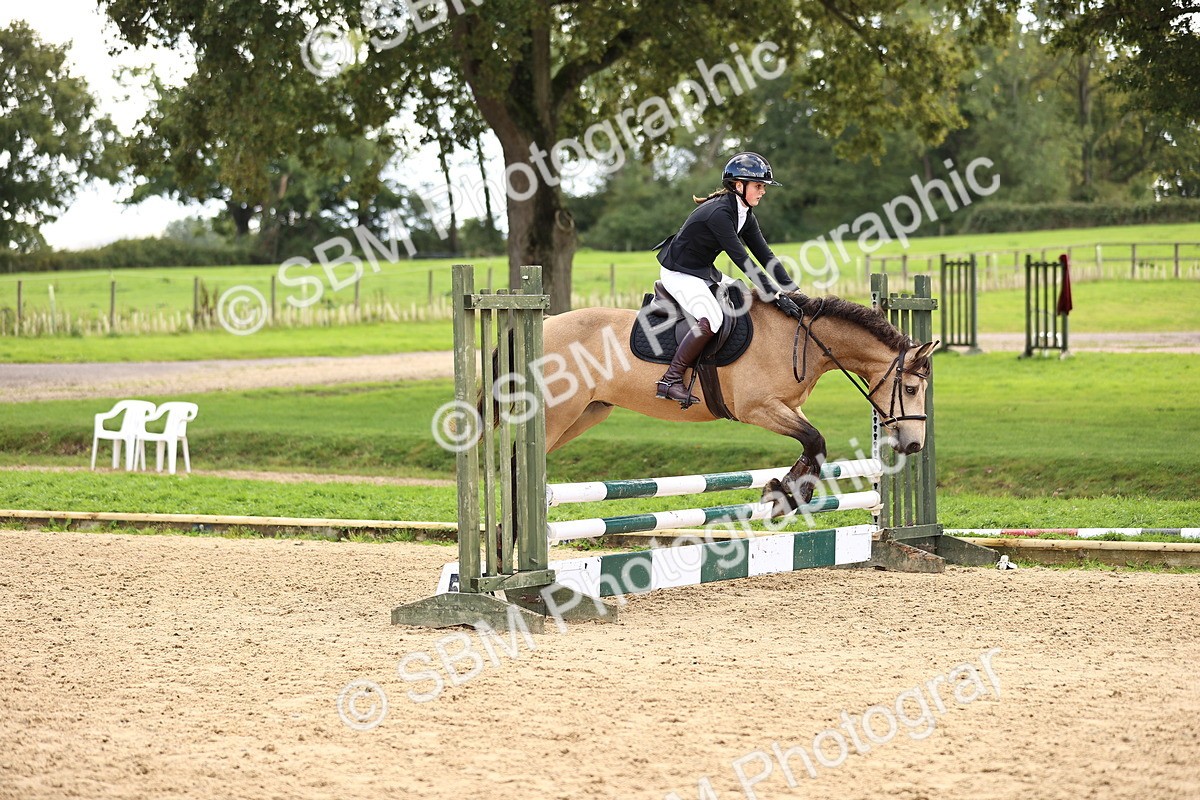 SBM_46153 - J9 - Junior Pony 70cm Championship