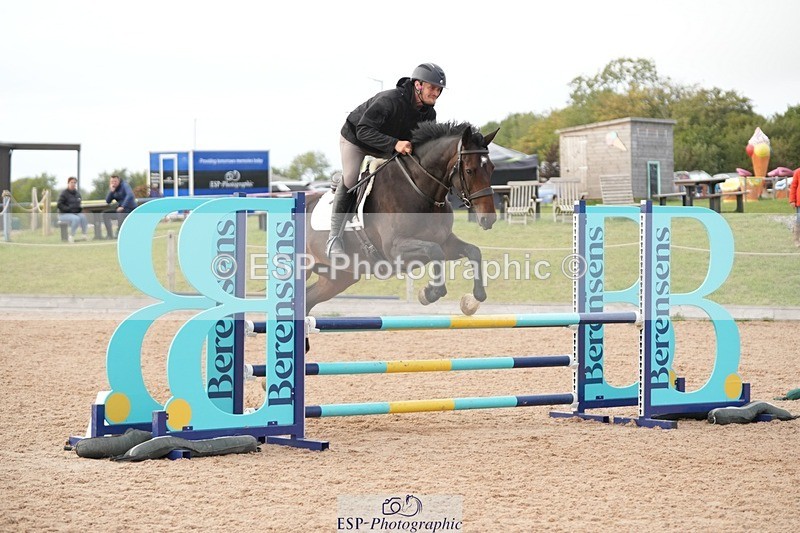 250902-180717-00705 - 90cm