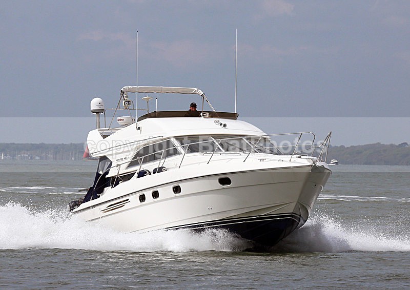 140504 RELAX PRINCESS 440 WT7A0884 - Flybridge Cruisers