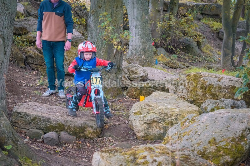 DSCF0458 - Ripon MC Trial 27/09- kids