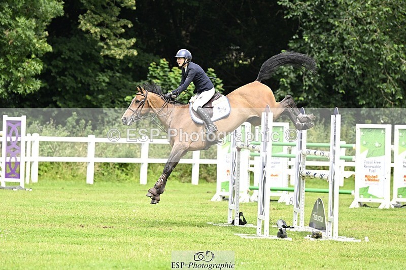 240711-153338-28730 - Cls 118 Snr 1.45m GP Jump Off and Presentations