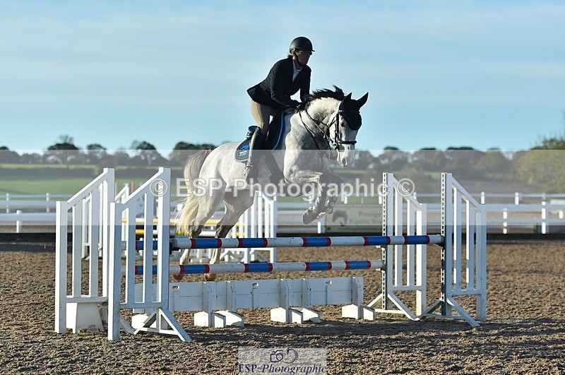 231111A-023148-01207 - Cls 9 British Novice & 90cm Open