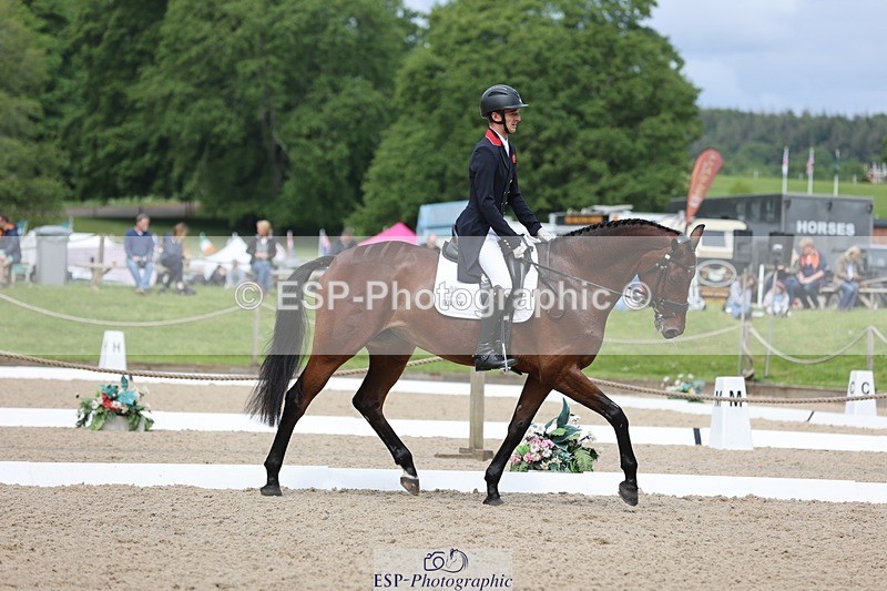 240524-103157-07433 - 262-MY_STAR_TURN-Tom_Jackson