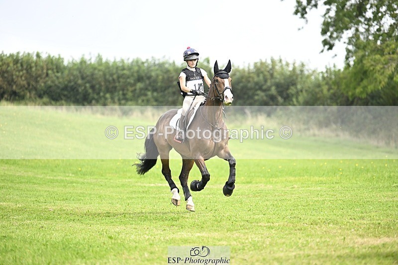 240831A-121415-01813 - 165-Melissa.Joannides-HALLMARKED