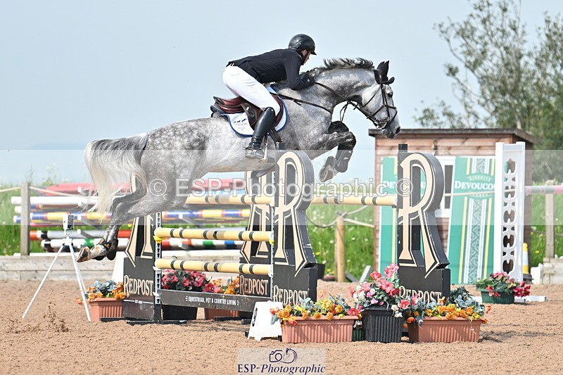 240512A-101525-17192 - Cls 48 National 1.30m Open