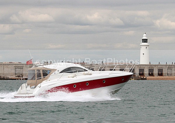 110830 FRANCES ROSE BENETEAU MONTE CARLO 37 IMG_4749 - Motorboats - Hardtop