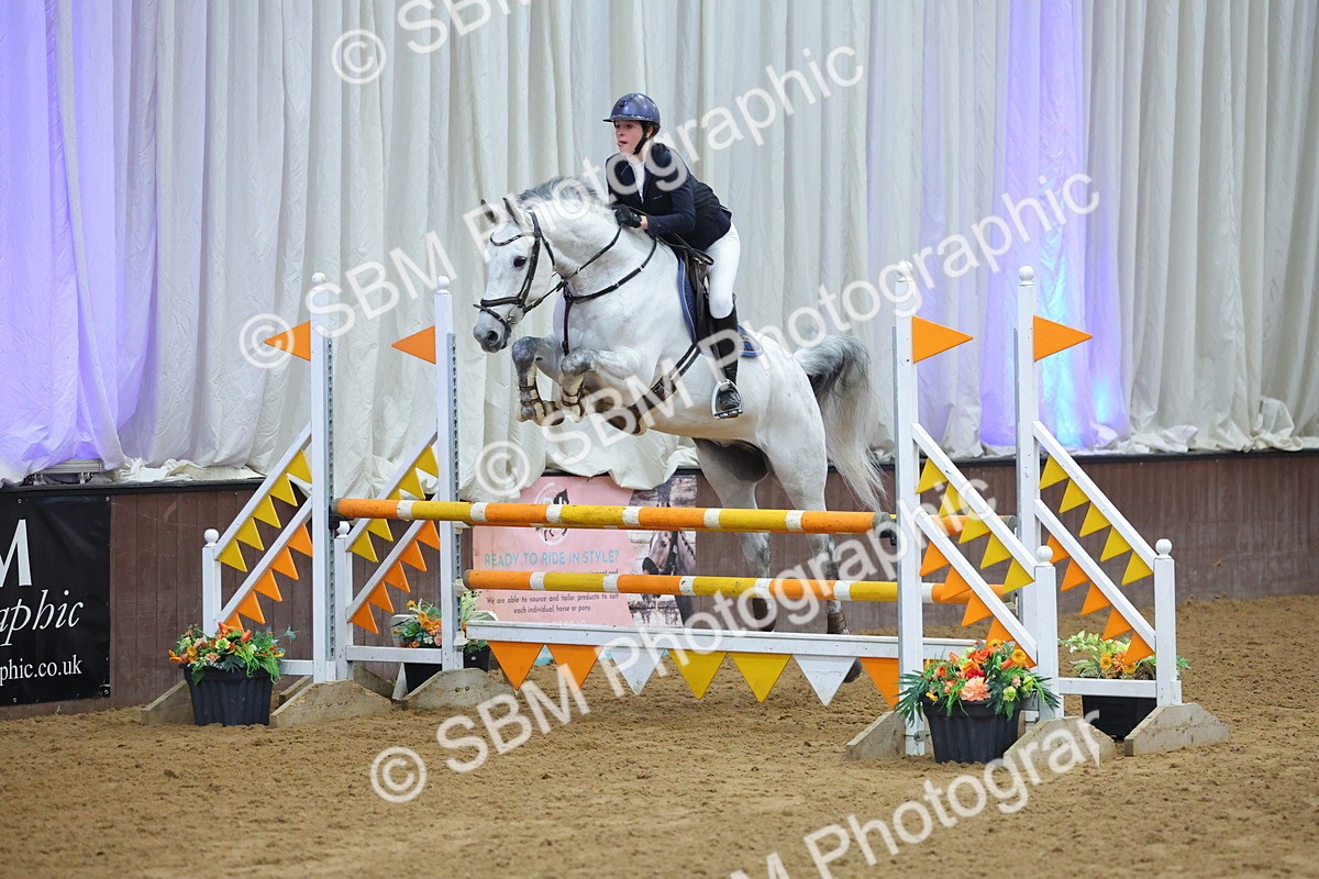 SBM_010107 - Class 21 - Nupafeed Supplements Senior Discovery/ 1m Open - First Round (1.00m)