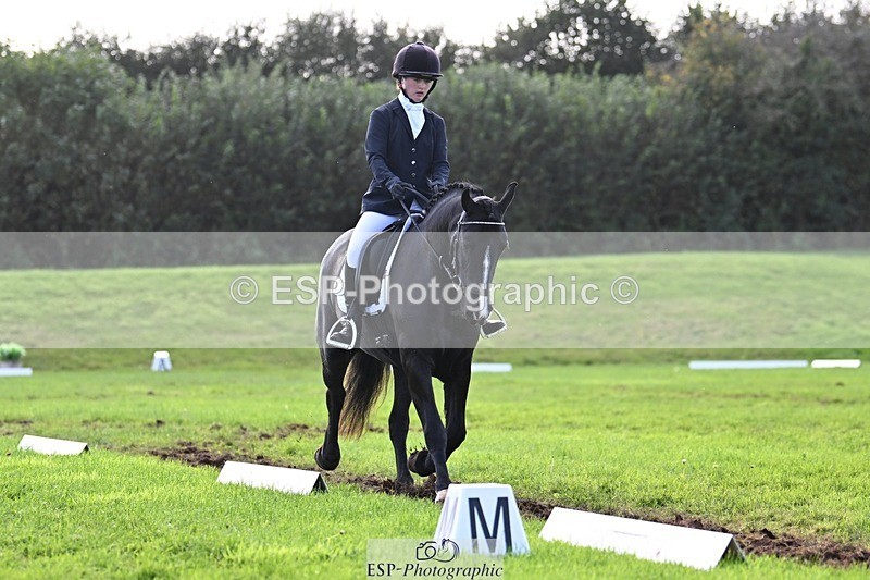 241025-142134-10002 - 452-Eleanor.Blewitt-CARRY.ON.PRINCESS