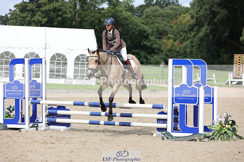 240823X-142749-18402 - 70cm R1 13.45 to 15.30